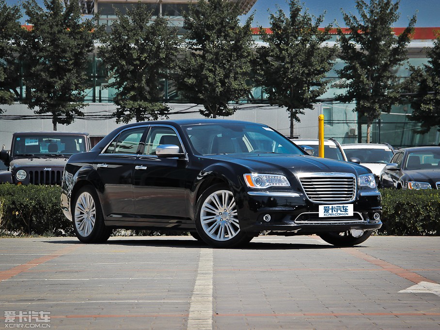 2013R˹300C(M) 3.6L m