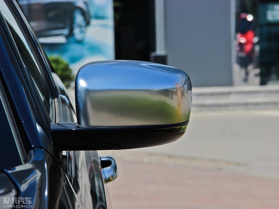 2013R˹300C(M) 3.6L m