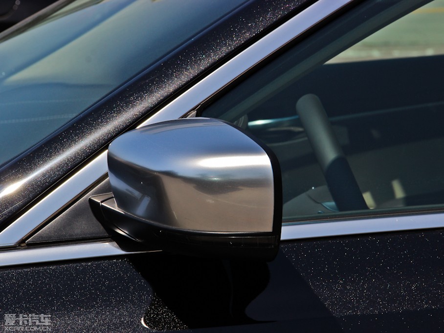 2013R˹300C(M(jn)) 3.6L m