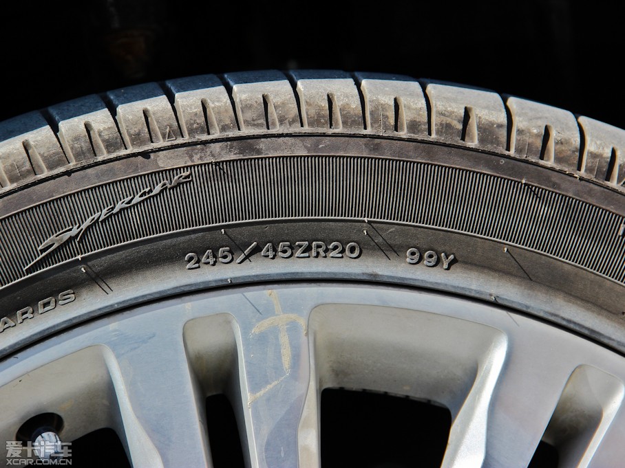 2013R˹300C(M(jn)) 3.6L m