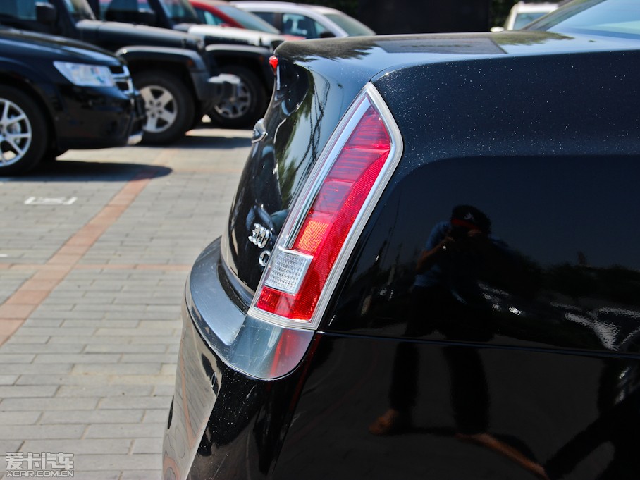 2013R˹300C(M) 3.6L m