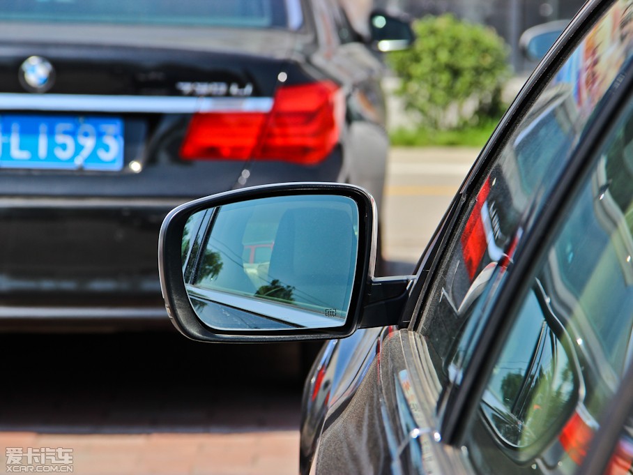 2013R˹300C(M) 3.6L m