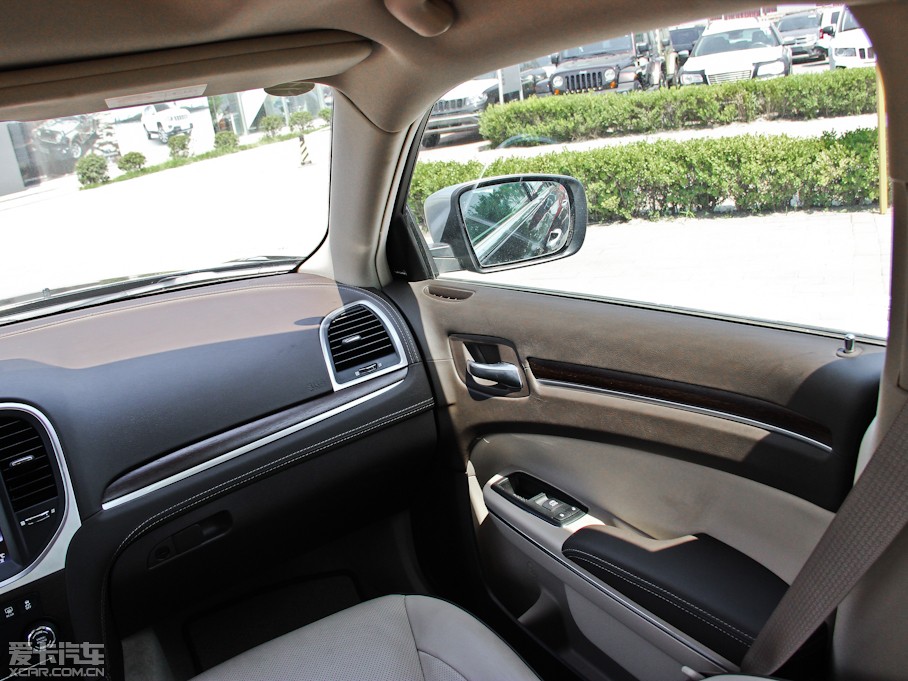 2013˹300C() 3.6L ʰ