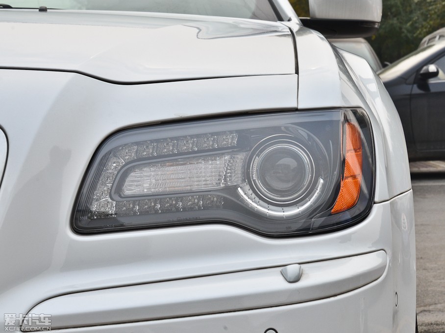 2013R˹300C(M(jn)) 3.6L Shа