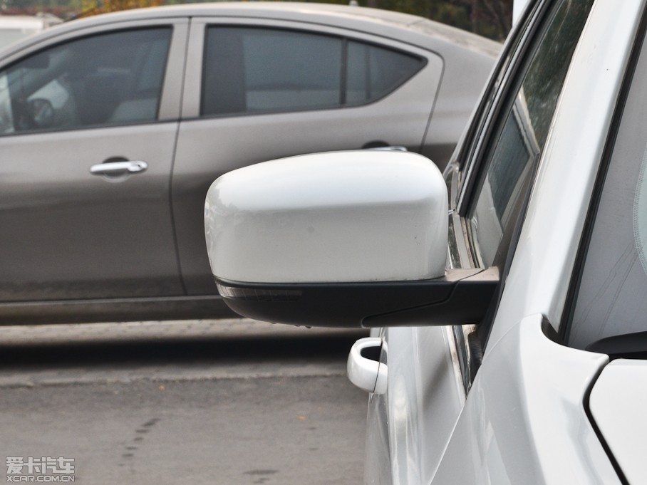 2013R˹300C(M) 3.6L Shа