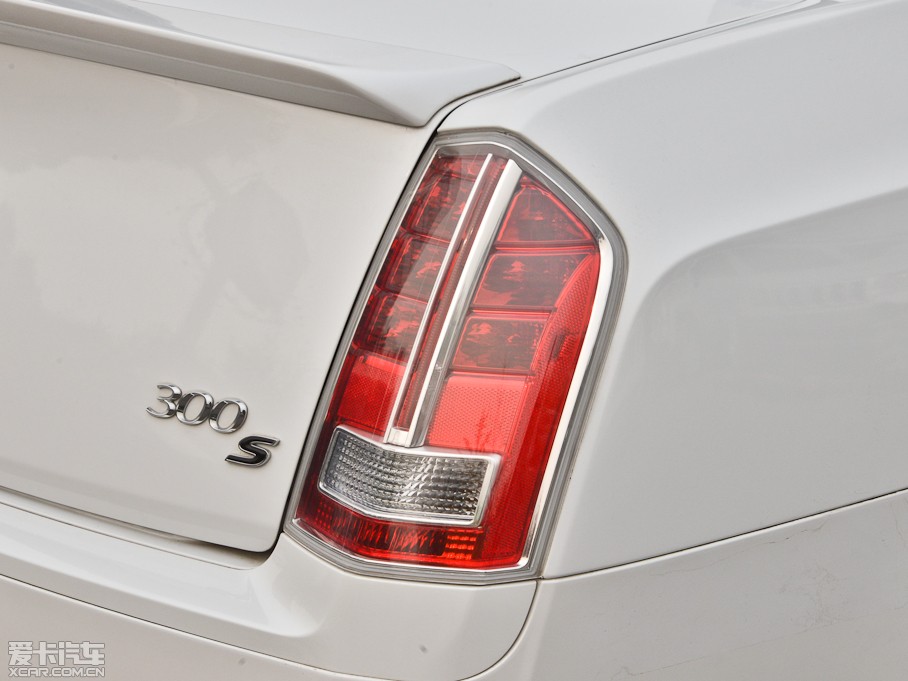 2013R˹300C(M(jn)) 3.6L Shа