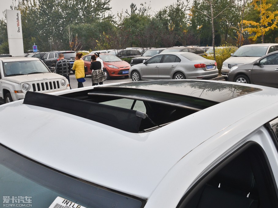 2013R˹300C(M) 3.6L Shа