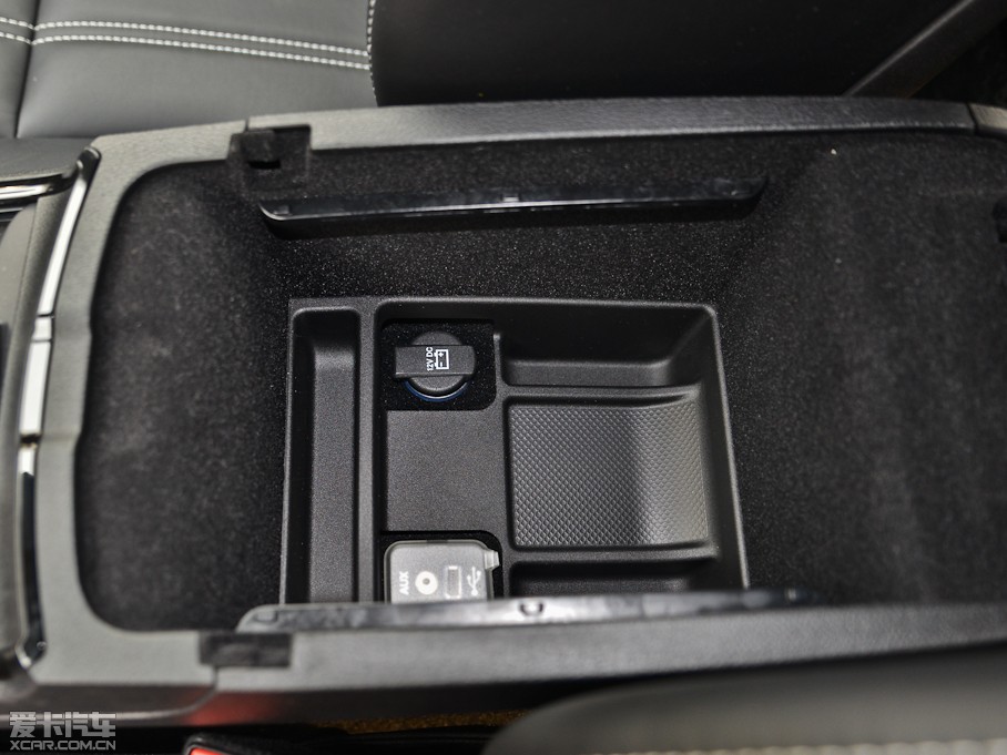 2013R˹300C(M) 3.6L Shа