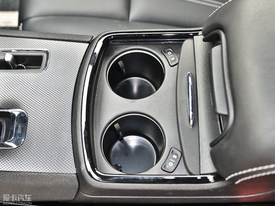 2013R˹300C(M) 3.6L Shа