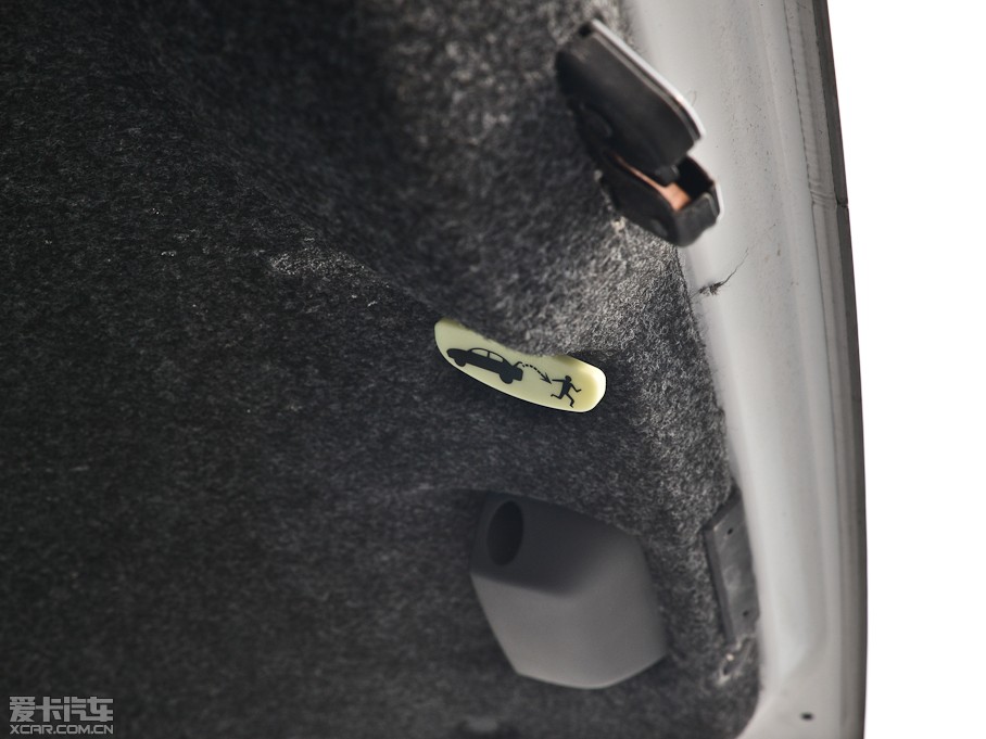 2013R˹300C(M) 3.6L Shа