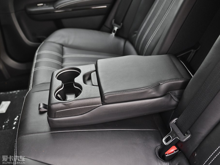 2013R˹300C(M) 3.6L Shа