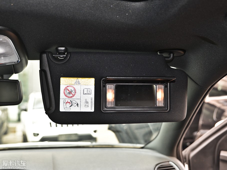 2013R˹300C(M) 3.6L Shа