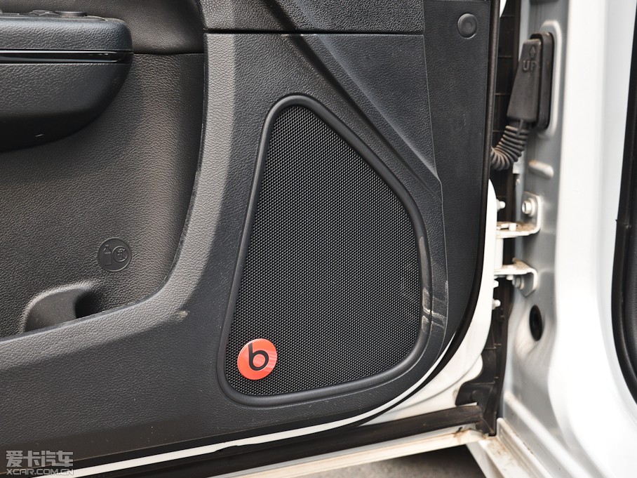 2013R˹300C(M) 3.6L Shа