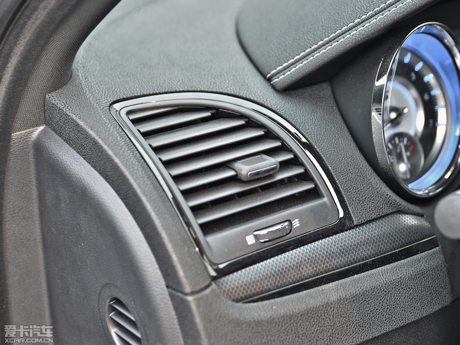 2013R˹300C(M) 3.6L Shа