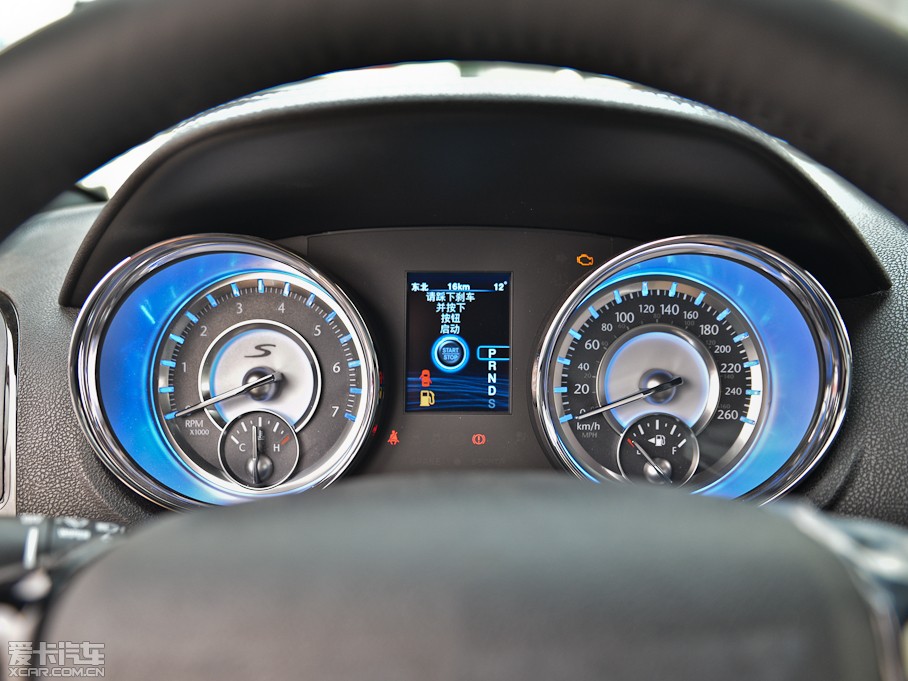 2013R˹300C(M) 3.6L Shа