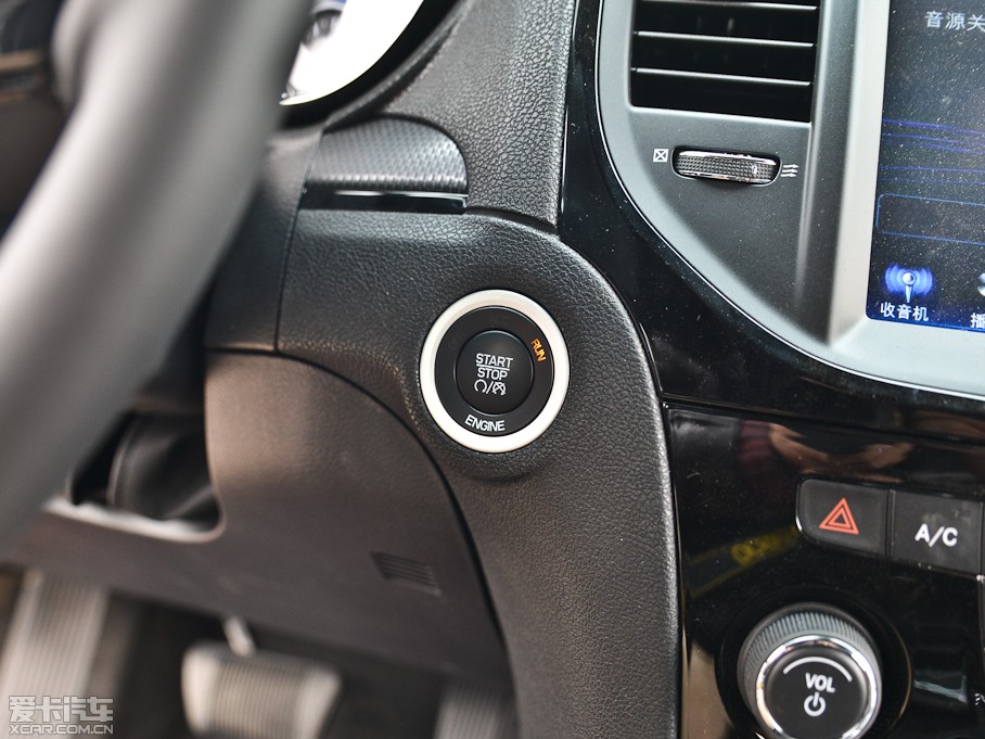 2013R˹300C(M) 3.6L Shа