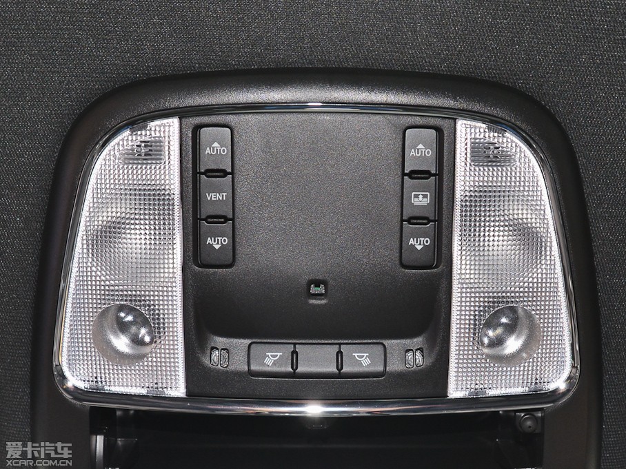 2013R˹300C(M) 3.6L Shа