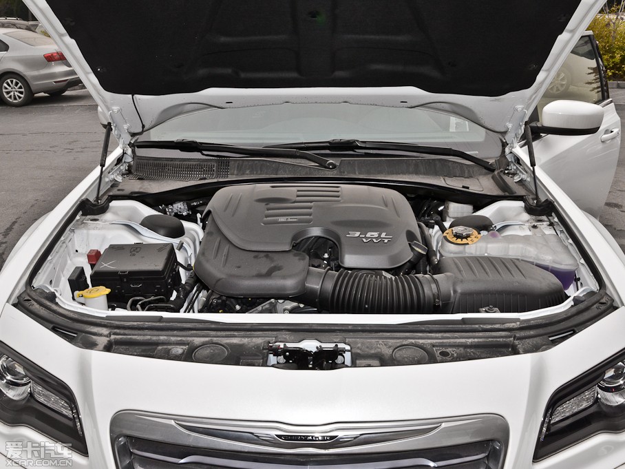 2013R˹300C(M) 3.6L Shа