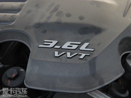 克萊斯勒2013款克萊斯勒300C