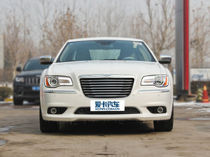 2013款3.6L 尊崇版 正前
