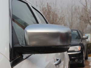 2013款3.6L 尊崇版 后视镜