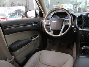 2013款3.6L 尊享版 中控区