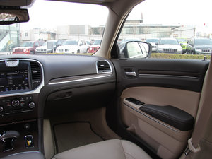 2013款3.6L 尊享版 中控区