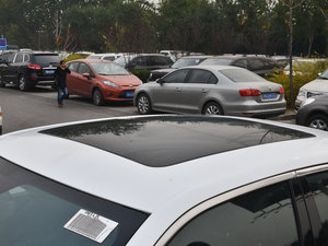 2013款3.6L S锋尚版 车顶