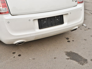 2013款3.6L S锋尚版 排气管