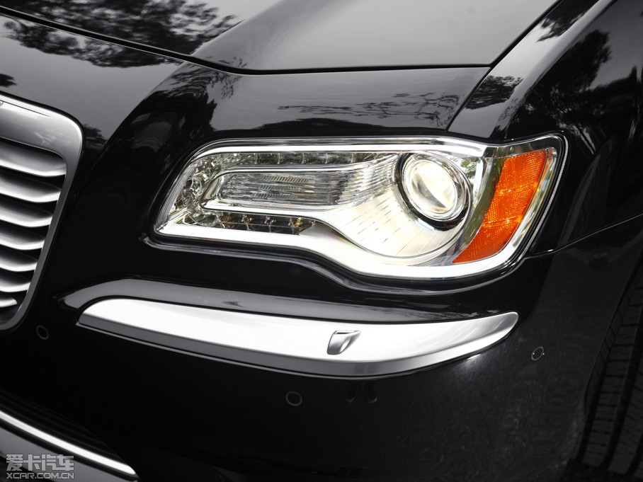 2014R˹300C(M) 3.0L ׿Խ