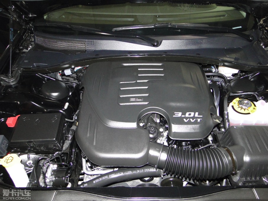 2014R˹300C(M) 3.0L ׿Խ