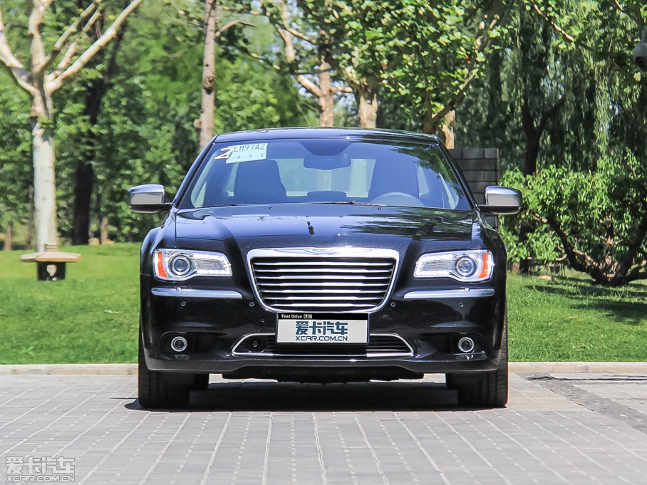 2014R˹300C(M) 3.0L ׿Խ