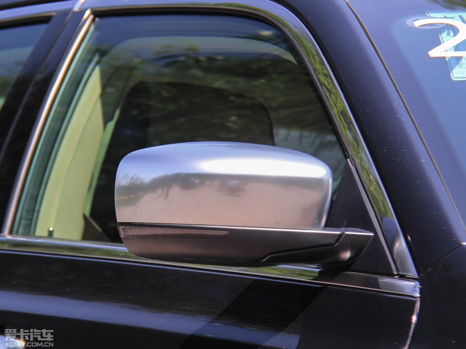 2014R˹300C(M) 3.0L ׿Խ