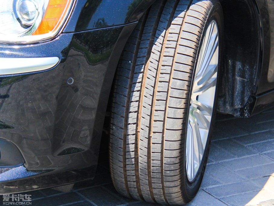 2014R˹300C(M) 3.0L ׿Խ