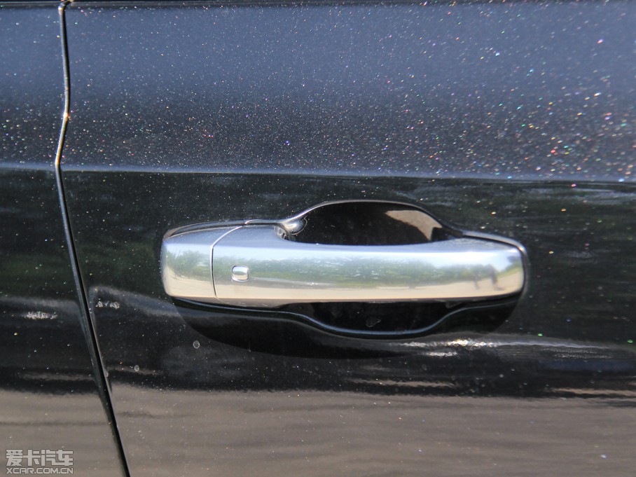 2014R˹300C(M) 3.0L ׿Խ