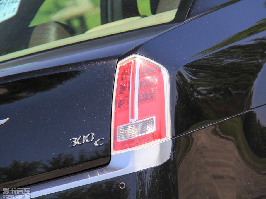 2014R˹300C(M(jn)) 3.0L ׿Խ