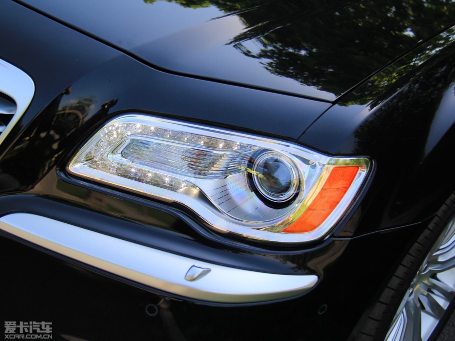 2014R˹300C(M) 3.0L ׿Խ