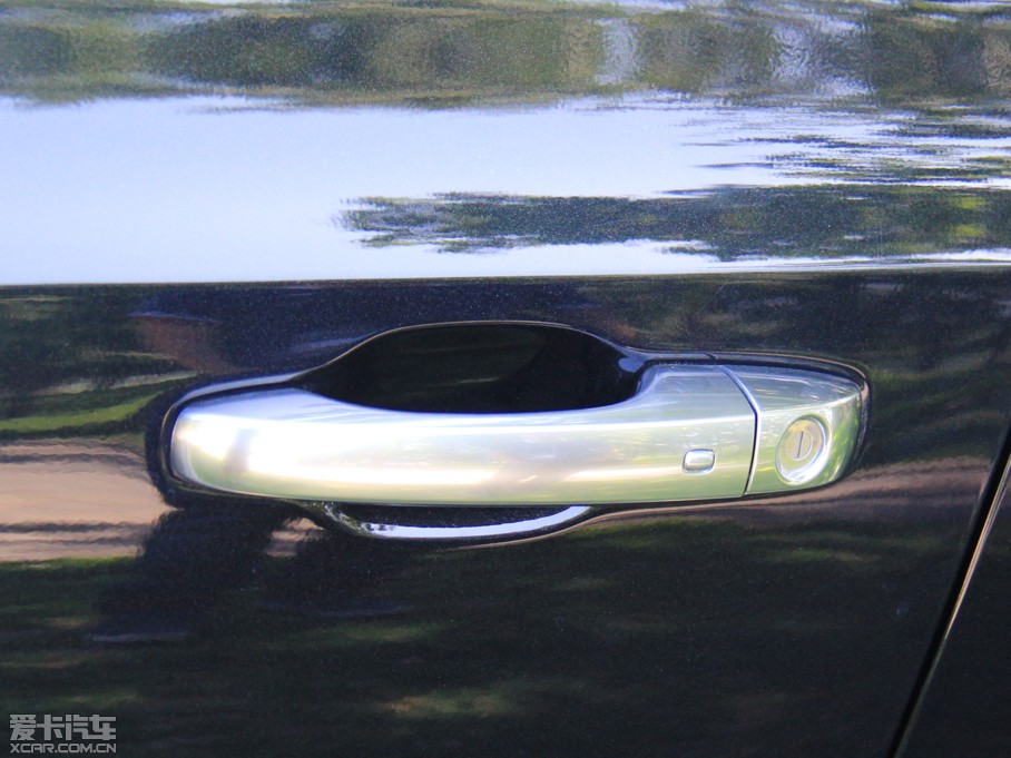 2014R˹300C(M) 3.0L ׿Խ