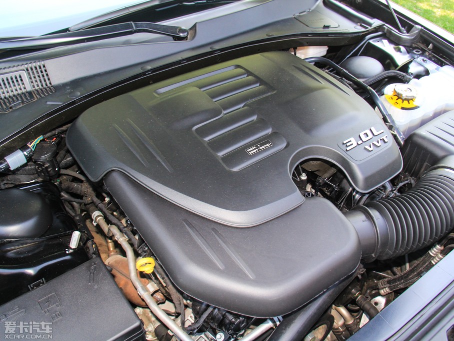 2014R˹300C(M) 3.0L ׿Խ