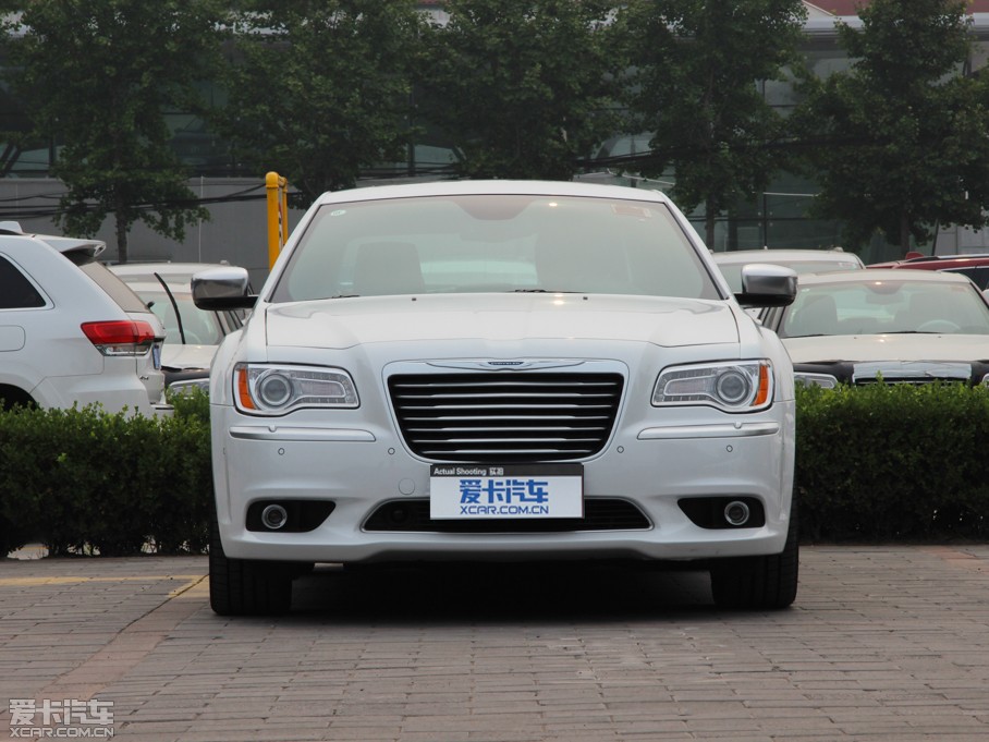 2014R˹300C(M) 3.0L ׿Խ