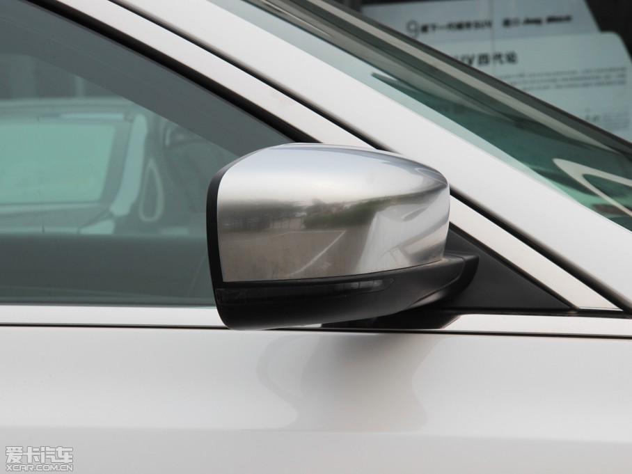 2014R˹300C(M) 3.0L ׿Խ