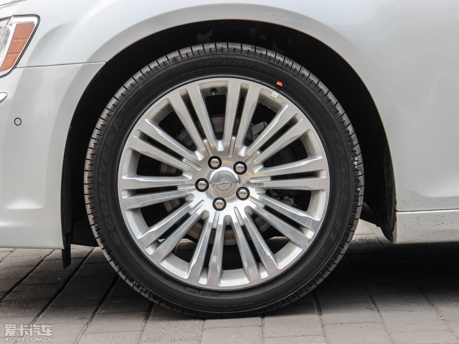 2014R˹300C(M) 3.0L ׿Խ