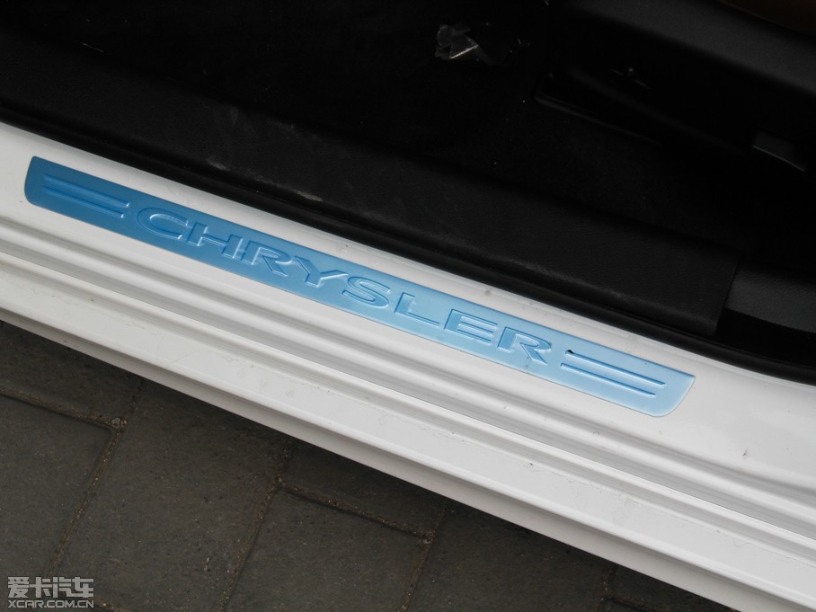 2014R˹300C(M) 3.0L ׿Խ