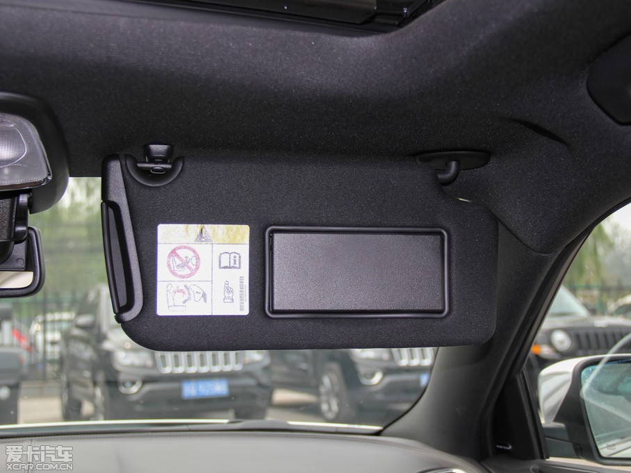 2014R˹300C(M) 3.0L ׿Խ