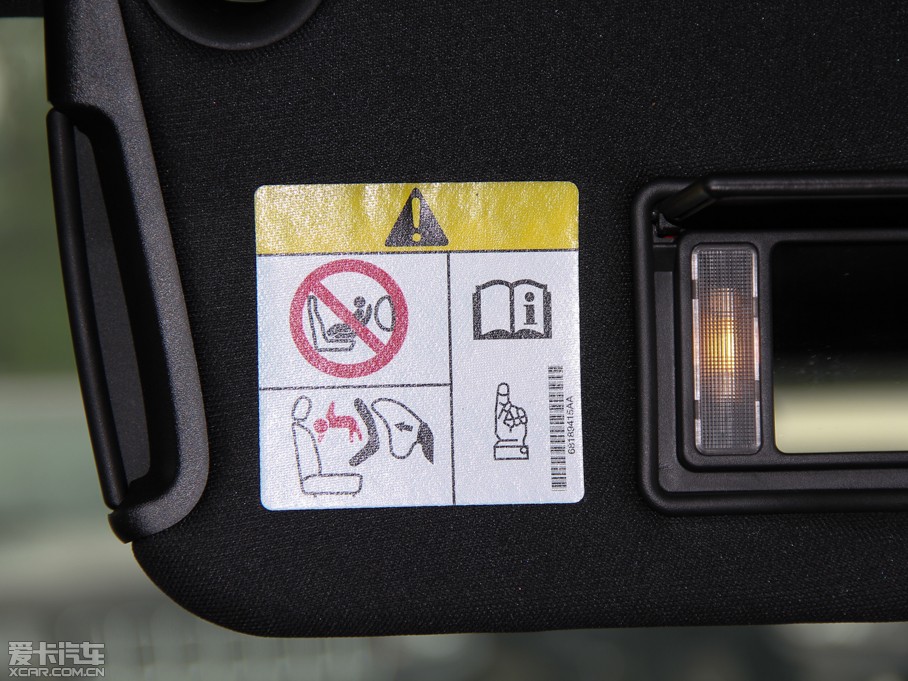 2014R˹300C(M(jn)) 3.0L ׿Խ