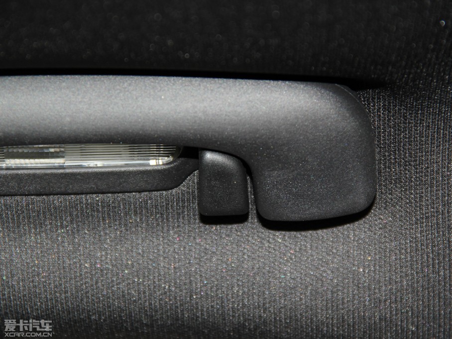 2014R˹300C(M) 3.0L ׿Խ