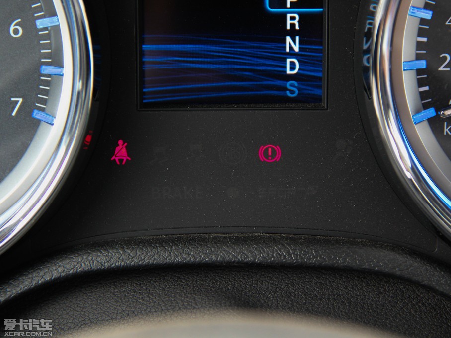 2014R˹300C(M) 3.0L ׿Խ