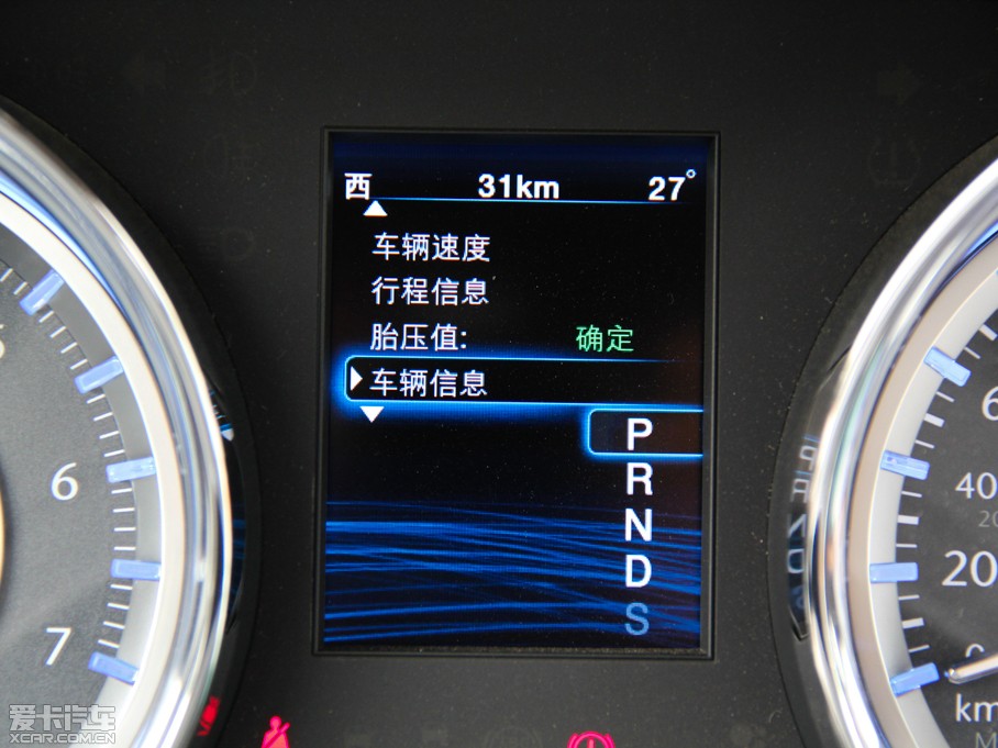 2014R˹300C(M) 3.0L ׿Խ