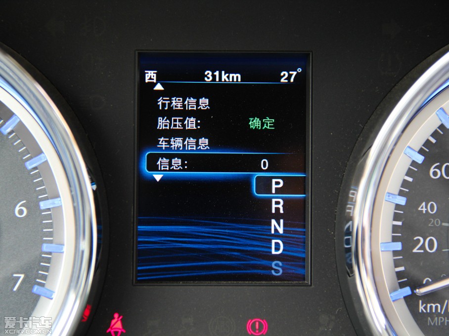 2014R˹300C(M) 3.0L ׿Խ