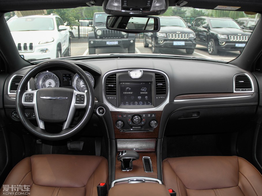 2014R˹300C(M) 3.0L ׿Խ